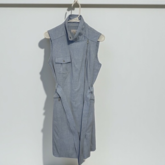 "Calvin Klein Women's White Crepe Sheath Dress Size 10 Moto Style Elegant" - Picture 2 of 7